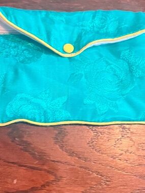 Vintage Hong Kong Pouch